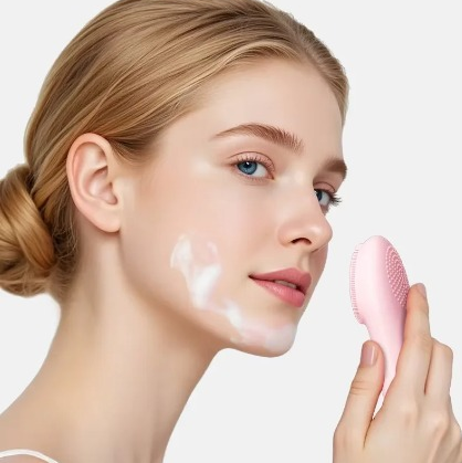 Bloom Face Cleansing Brush